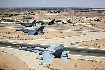 Jet Fighter, Mcdonnell Douglas F/a 18 Hornet, Military, General Dynamics F 16 Fighting Falcon, Jet Fighters HD wallpaper