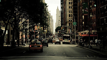 New York aesthetic, City street , Urban lifestyle, Vibrant atmosphere HD wallpaper
