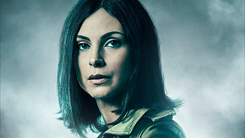 Morena Baccarin as Leslie Thompkins, Gotham season 5, Laptop , Full HD wallpaper