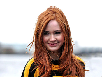 Karen Gillan, Karen, Gillan, redhead, actress, beauty HD wallpaper