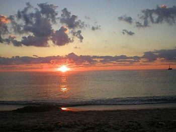 Vama Veche, epava in the background, sunset HD wallpaper