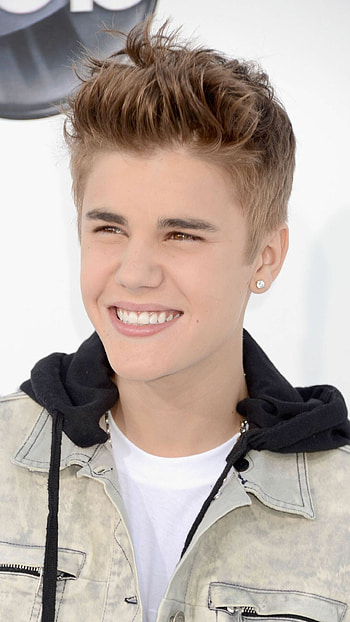 George Vreeland Hill post, Bieber fandom, Exclusive content, Fan tribute HD phone wallpaper