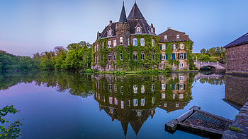 Castle, lake, old architecture, reflections HD wallpaper