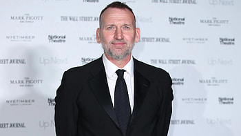 Christopher Eccleston movies, Eccleston's struggles, Anorexia battle, Mental health HD wallpaper