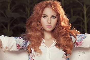 Lucia, romanian, singer, people, dress, celebrity, music, songwriter, entertainement, lucia maria popescu HD wallpaper