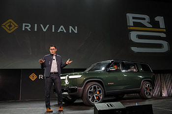 Rivian Automotive, Auto, Amazon, E trucking firm HD wallpaper