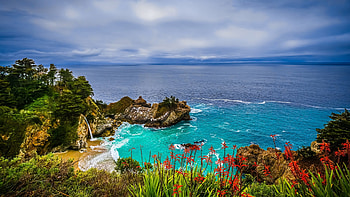 McWay falls, sky, beautiful, rocks, ocean, Pacific, Big Sur, sea, wildflowers, waves, waterfall, clouds HD wallpaper
