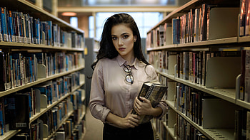 Women With Books In Library, girls, model, books, library HD wallpaper