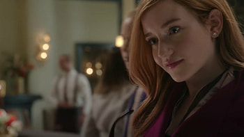 Inventing Anna, Scandalous true story, Conning the elite HD wallpaper