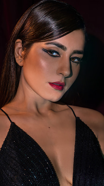 Raasi khanna, telugu actress HD phone wallpaper