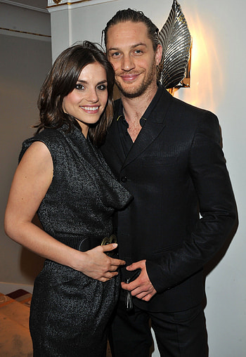 Tom Hardy, Charlotte Riley, Coolest couple, UK HD phone wallpaper