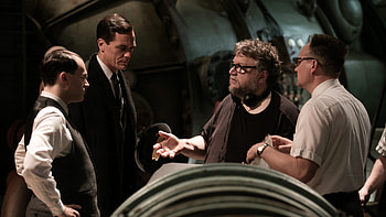 Guillermo del Toro, Heart pin, Emotional, Love HD wallpaper