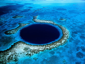 'The Great Blue Hole' - Belize, Nature, Belize, The Great Blue Hole, Central America HD wallpaper