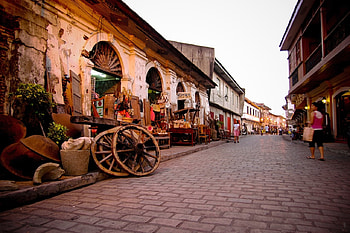 Vigan, Philippines, street, houses, town, wheels HD wallpaper