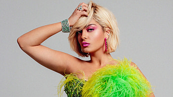 Bebe Rexha, ultra , Background HD wallpaper