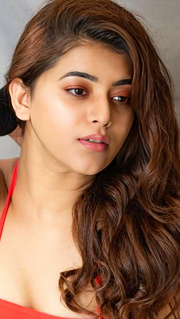 Yamini Bhaskar, head, Telugu_actress HD phone wallpaper