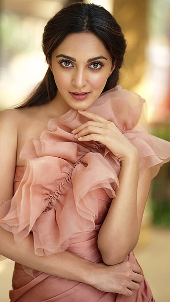Kiara Advani, bollywood actress HD phone wallpaper