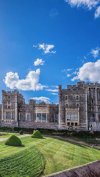 Garden view, Windsor Castle, English countryside, Majestic architecture HD phone wallpaper