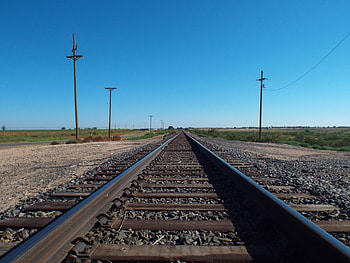 Lubbock Railroad Tracks 2, Perspective Views, Desert landscapes, Railroad Tracks, High Definition HD wallpaper