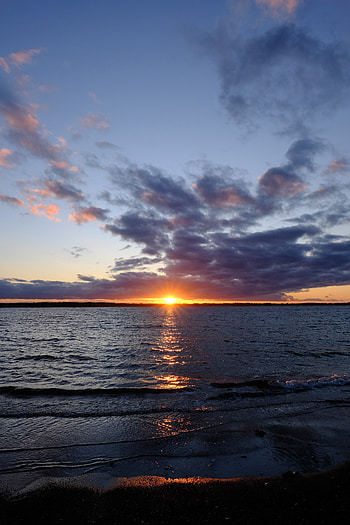 Nature, Sunset, Sea, Sun, Coast, Rays, Beams HD phone wallpaper