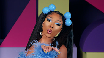 Megan Thee Stallion, Raw and provocative, Controversial , Celebjobuds devotion HD wallpaper