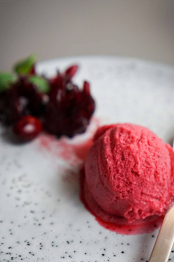 Hibiscus cranberry sorbet, Unique flavor, Exquisite dessert, Refreshing treat HD phone wallpaper