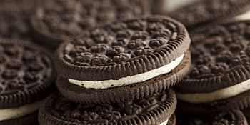 Oreo Cookie Delights, Sweet sensations, Indulgent satisfaction, Guilty pleasures HD wallpaper