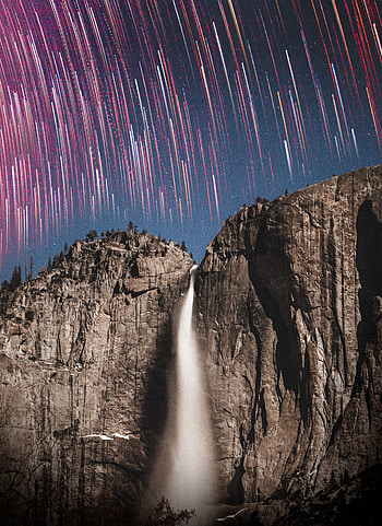 Star trails, rock cliff waterfall HD phone wallpaper