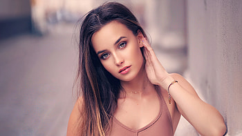 Girl Long Hair Dress Depth Of Field, girls, model, depth-of-field HD wallpaper