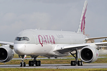 Qatar Airways, May operations, Air travel series, Aviation industry HD wallpaper