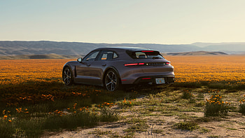 Porsche Taycan Turbo S Cross Turismo 2 Cars HD wallpaper