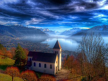 Castle on the lake, blue, dark, mountain, lake, reflection, clouds, nature, sky, castle, evening HD wallpaper