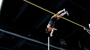 Armand Duplantis, Pole vault world record, New York Times HD wallpaper