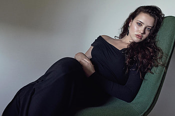 Katherine Langford Vogue 2018, katherine-langford, celebrities, girls, actress HD wallpaper