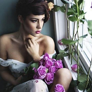 The pretty with roses, purple, girl, roses, pretty HD wallpaper