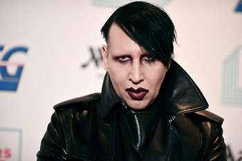 New accusations against Marilyn Manson, Evan Rachel Wood's claims, Legal scandal, Alleged assault HD wallpaper