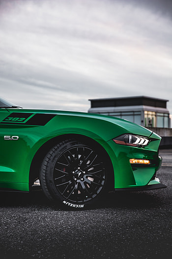 Muscle car, green Ford GT, wheel HD phone wallpaper