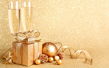 GOLDEN CHRISTMAS, CHRISTMAS, CARD, PRESENTS, GLASSES, CHAMPAGNE HD wallpaper
