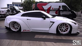[Where's Shmee] Liberty Walk GTR, Flaming Aventador! - 2015 Episode 11 - YouTube HD wallpaper