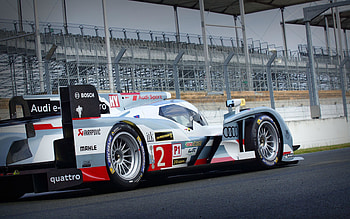 Audi R18 e-tron quattro, Le Mans HD wallpaper