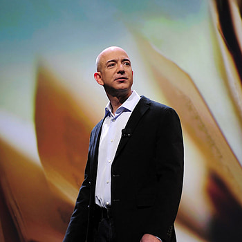 Jeff Bezos, Business magnate, Tech visionary, Amazon empire HD phone wallpaper