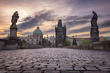 Royalty- Prague , Captivating Czech Republic, Anshar ' collection, Historic beauty HD wallpaper