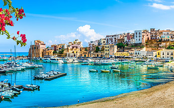 Castellammare del Golfo, Tranquil bay, Mediterranean charm, Yacht-filled cityscape HD wallpaper