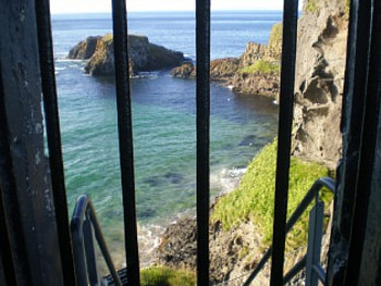 Carrick a Rede Rope bridge. North Antrim, sea, ireland, landscape, water, ocean, countryside HD wallpaper