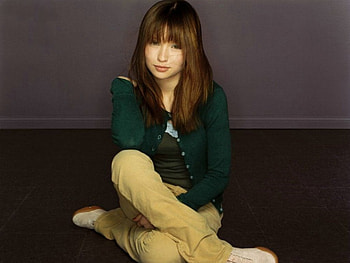 Emily-Browning, amit, omdave, matu, hrdave HD wallpaper