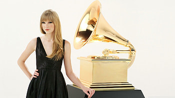 The Grammys, Music's biggest night, Red carpet glamour, Star-studded event HD wallpaper