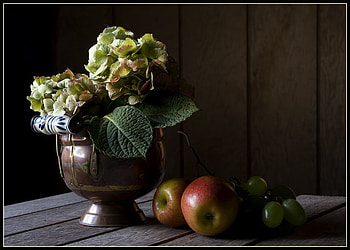still life 1, still life, table, apples, pot vase, berries, beautiful, flowers, fruits HD wallpaper