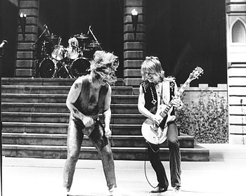 Front man Ozzy with Randy and Tommy Aldrige, music, musician, men, other, people HD wallpaper