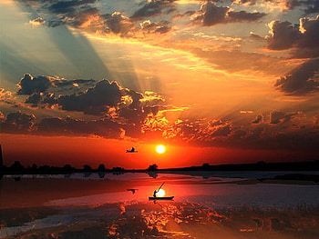 Sunset catch, rays, red sky, clouds, fisheman, dark clouds, lake, sunset HD wallpaper