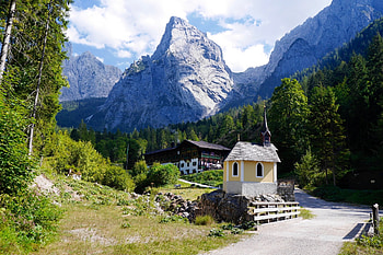 House on Mountain Area, house, trees, nature, forest, village, mountain HD wallpaper